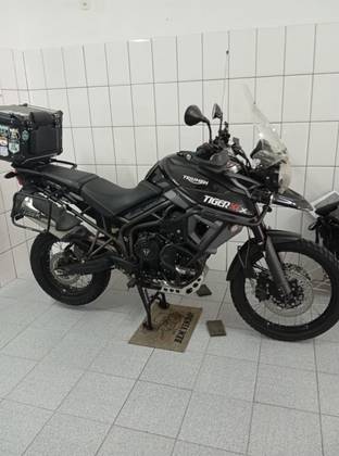 TRIUMPH TIGER 800 XCX 